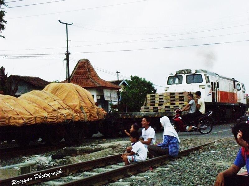 Kumpulan foto Kereta Api hasil jepretan sendiri
