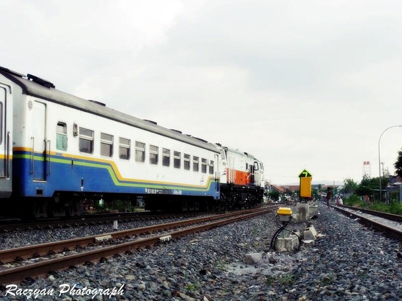 Kumpulan foto Kereta Api hasil jepretan sendiri