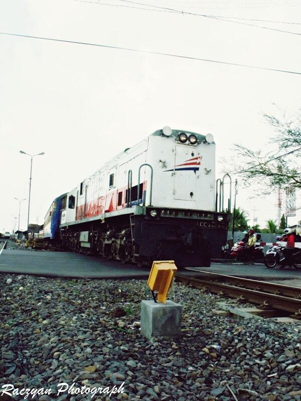 Kumpulan foto Kereta Api hasil jepretan sendiri