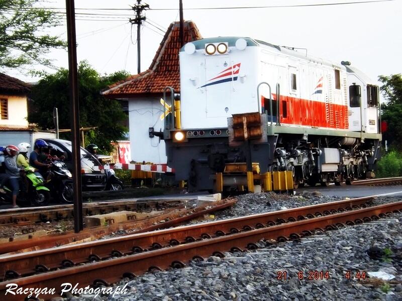 Kumpulan foto Kereta Api hasil jepretan sendiri
