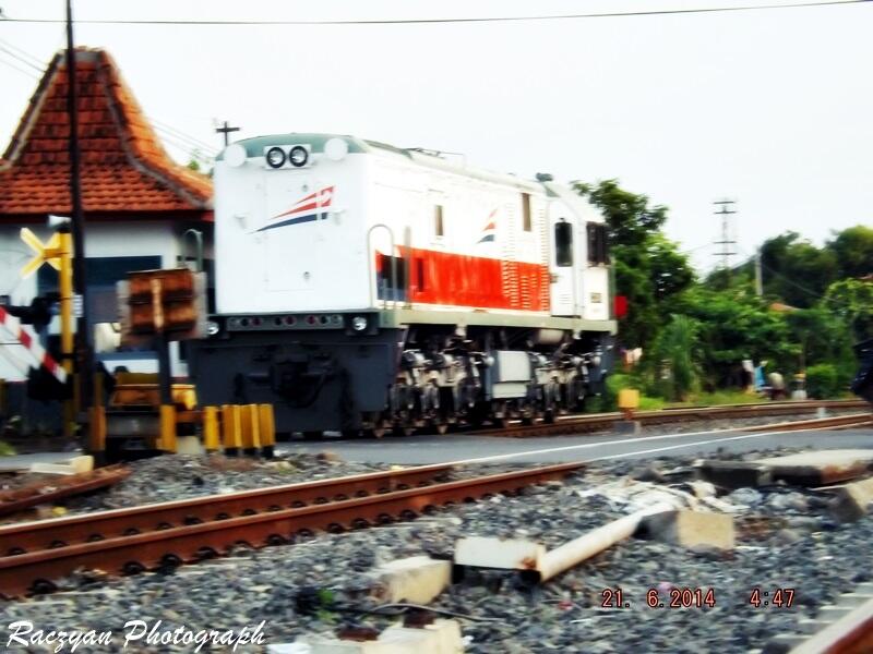 Kumpulan foto Kereta Api hasil jepretan sendiri
