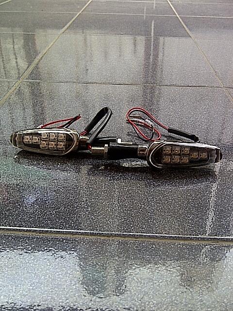 Jual Aneka lampu sein led motor..bandung