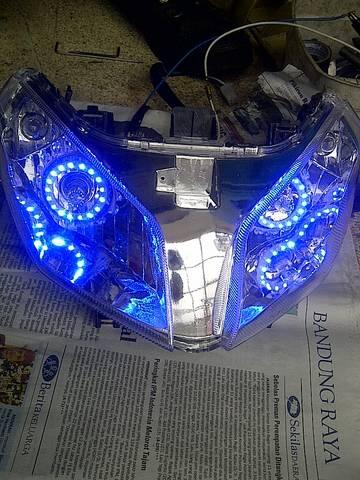 (wts)headlamp+angel eyes-led vario,vario techno/cbs, mio, mio soul, nouvo, new vixion