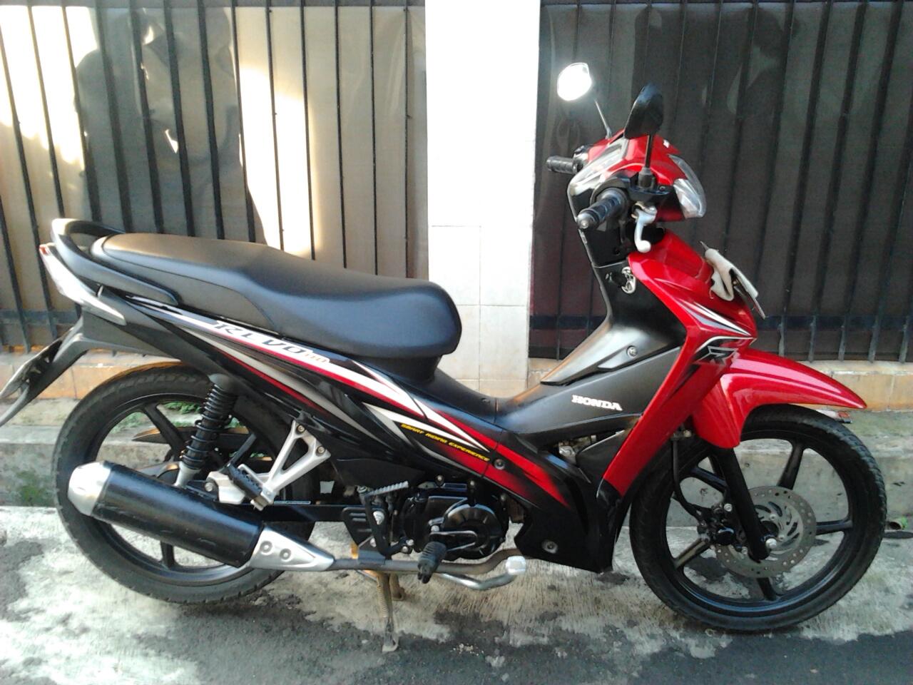 HONDA REVO ABSOLUTE CW TH 2013 MASIH SEPERTI BARU B-DEPOK