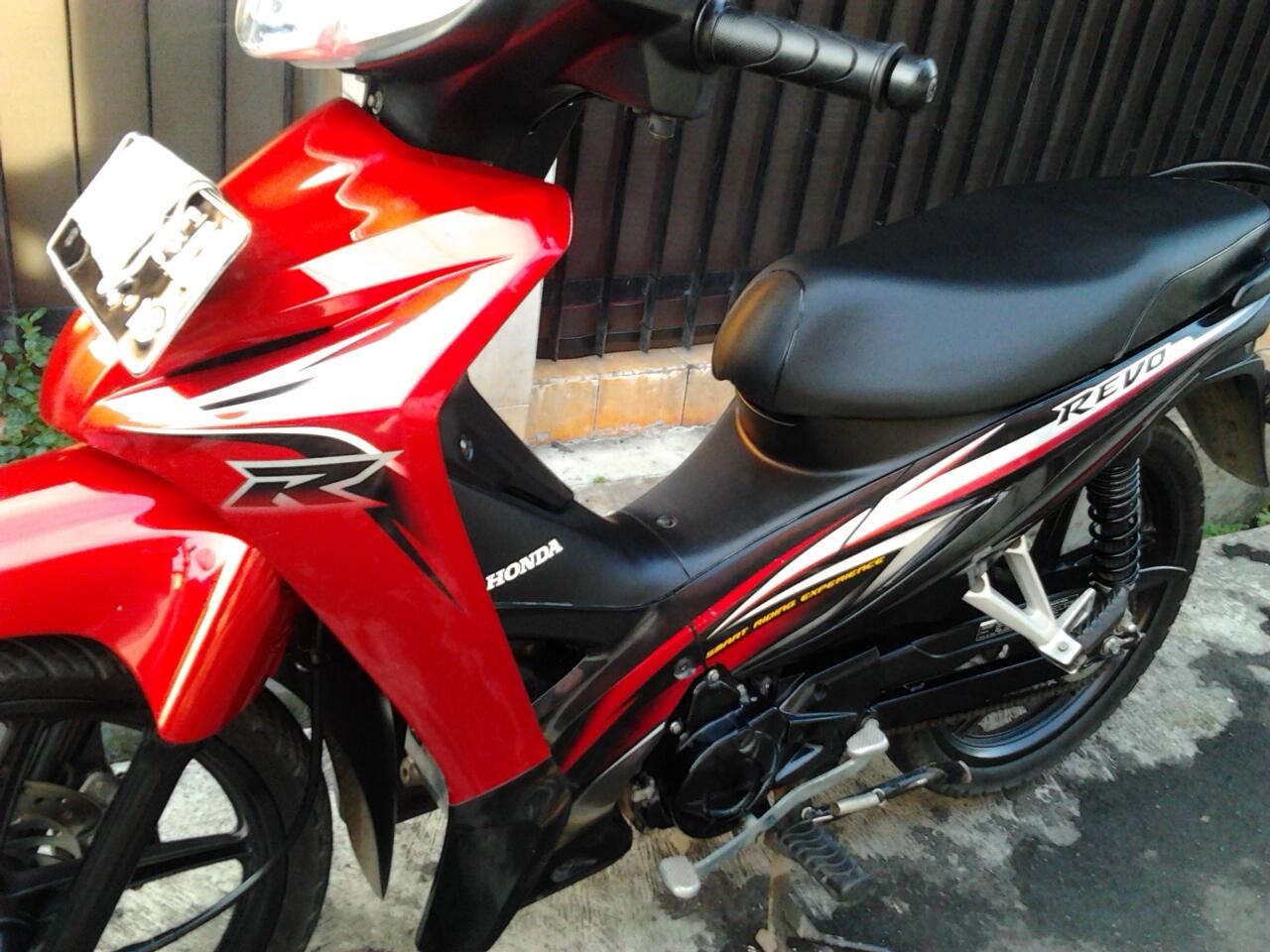 HONDA REVO ABSOLUTE CW TH 2013 MASIH SEPERTI BARU B-DEPOK