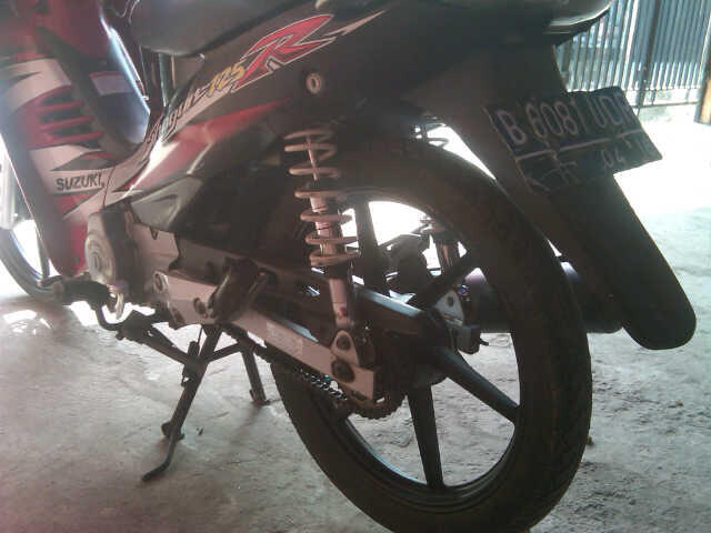Suzuki Shogun CW 125R Thn 2006