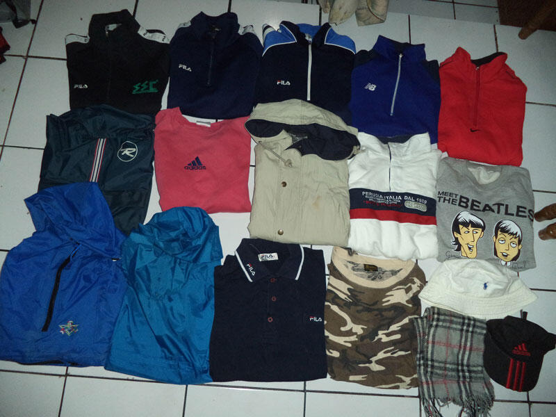 Halfzip Fila , Parka , Cagoule ,The Beatles,Adidas,Nike,dll