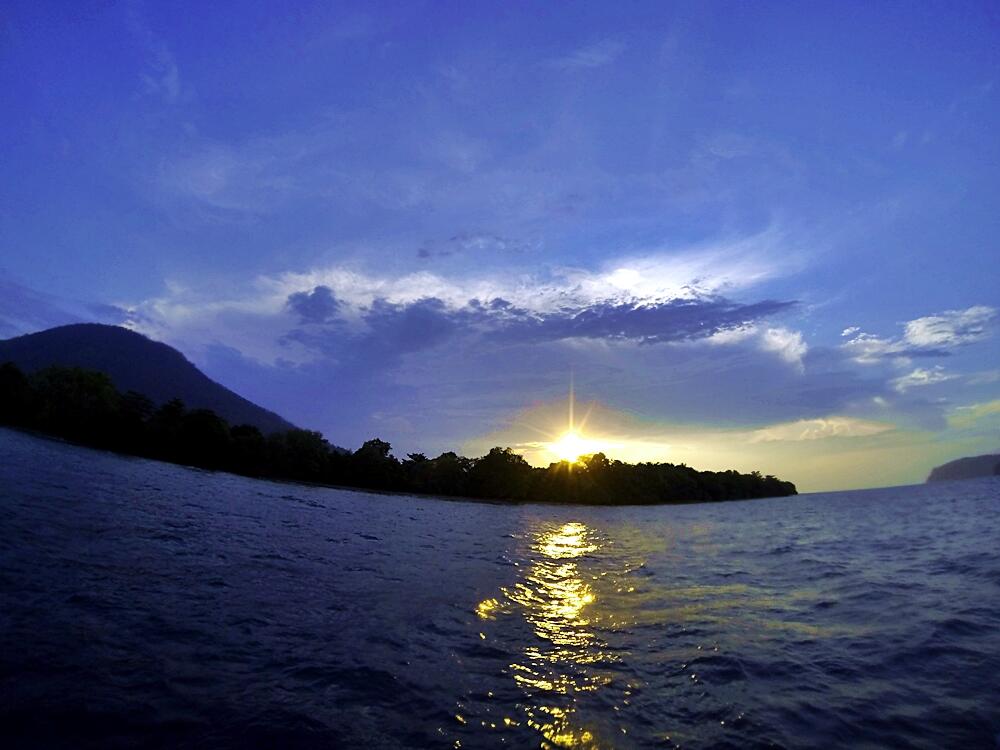 &#91; Ajakan &#93; Merayakan Hari Kemerdekaan Indonesia di Puncak Krakatau