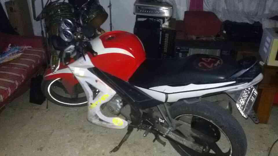 Jual Vixion Merah 2010 Murah Banting Harga