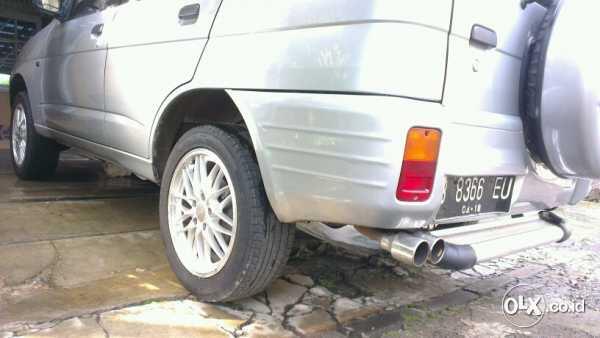Istimewa, Siap Mudik! Daihatsu Taruna CX EFI '02 Silver, TV/DVD, Velg17"
