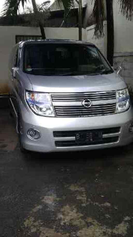 Nissan elgrand 2008 silver hws