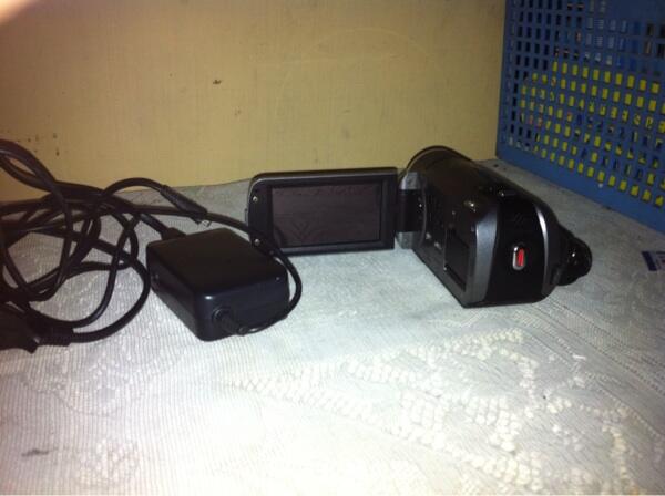 Terjual Handycam canon Legria HF R26 batangan bandung  KASKUS