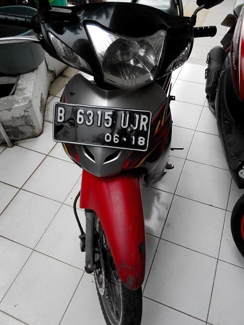 JUAL MOTOR HONDA FIT X THN 2008