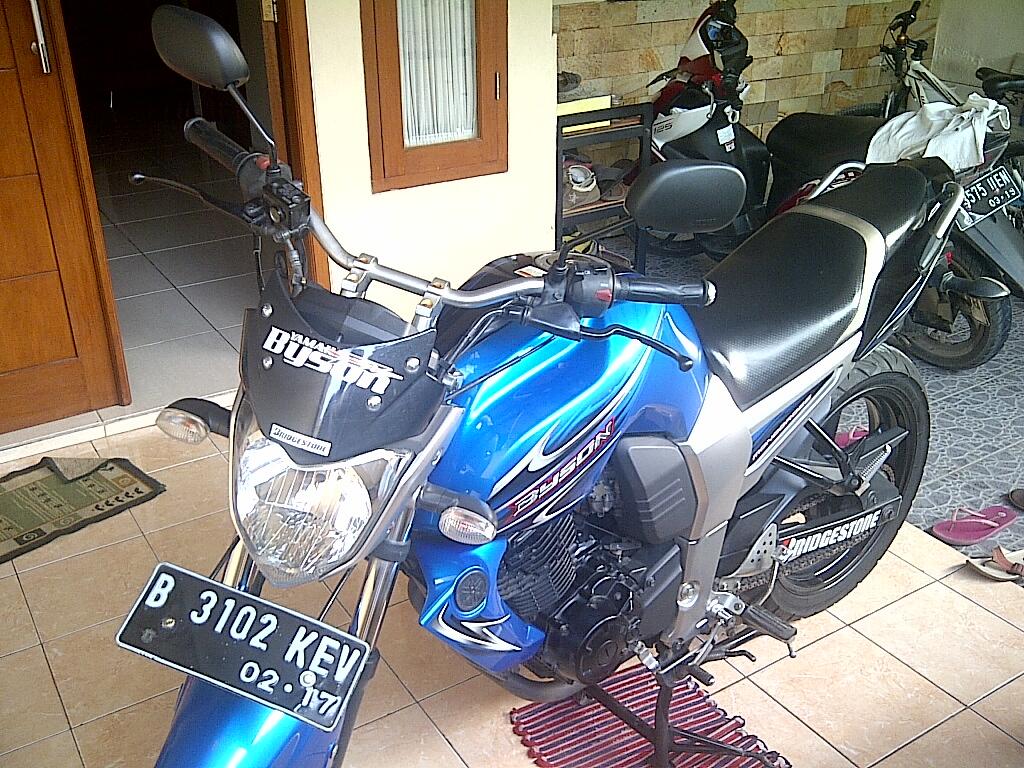 yamaha byson tahun 2012 warna biru pemakaian pribadi