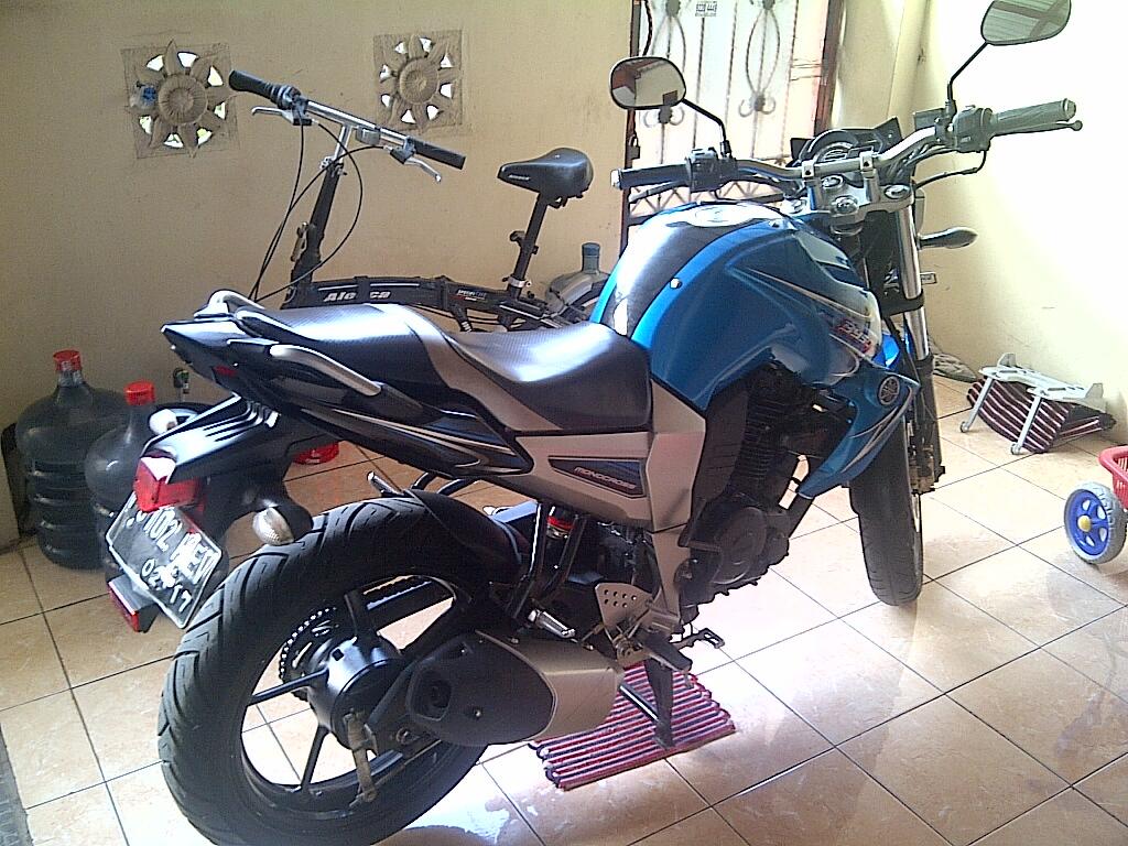 yamaha byson tahun 2012 warna biru pemakaian pribadi