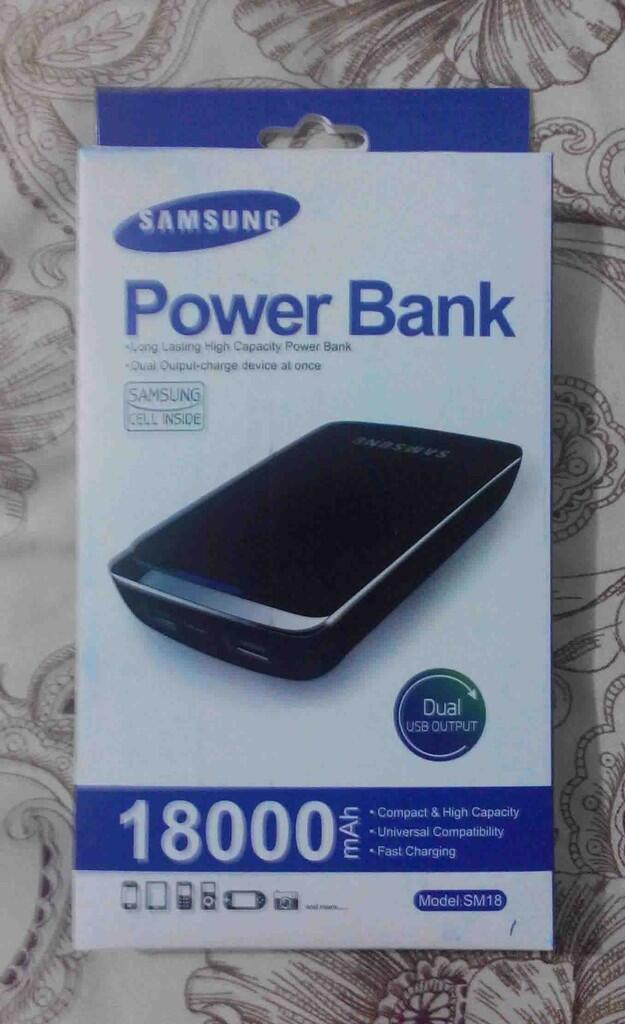 JUAL ACCESORIES HP BANYAK MACAMNYA BATERE HP JUGA ADA COBA LIAT GAN!!