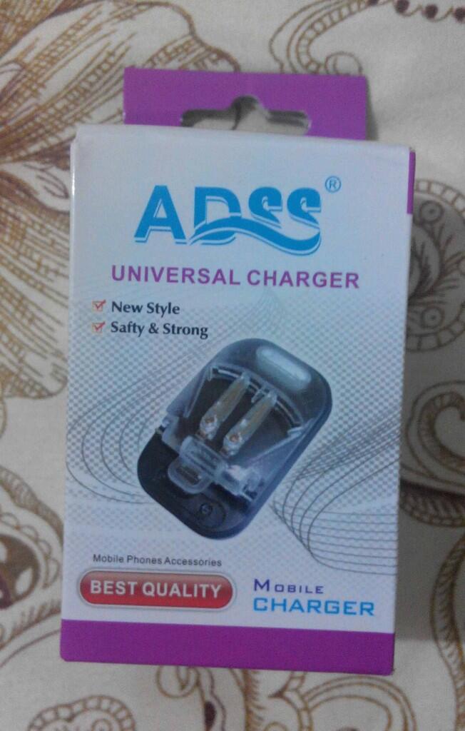 JUAL ACCESORIES HP BANYAK MACAMNYA BATERE HP JUGA ADA COBA LIAT GAN!!