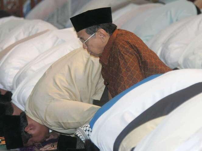 Para Pemimpin Sederhana dan Kebijakannya