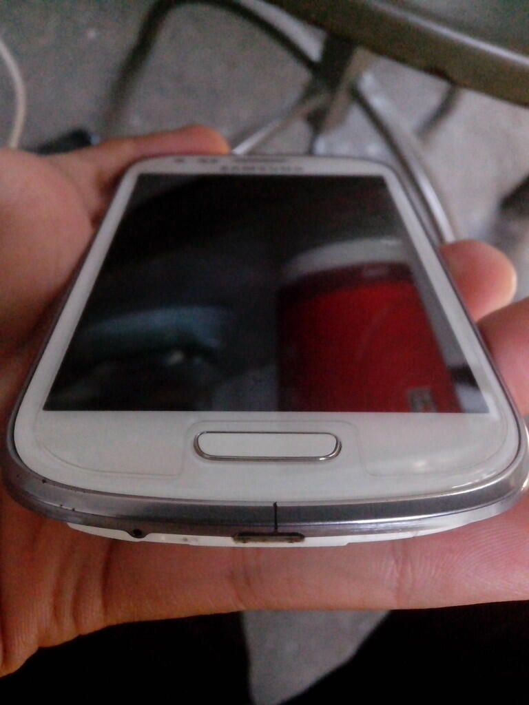 Dijual cepat SAMSUNG S3 Mini putih