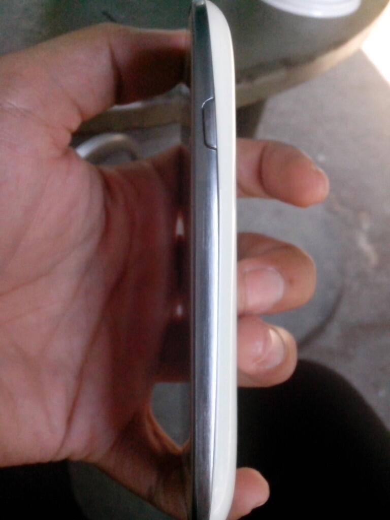 Dijual cepat SAMSUNG S3 Mini putih