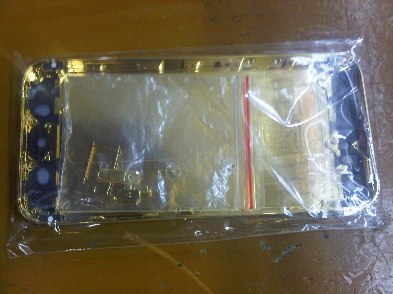 Cari Casing iphone 5G / 5S 24K limited edition  KASKUS