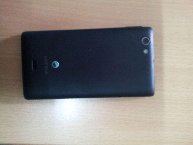 SONY EXPERIA MIRO