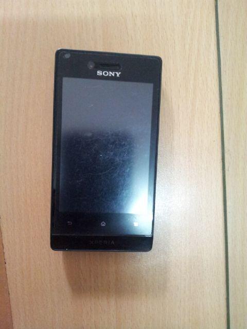 SONY EXPERIA MIRO