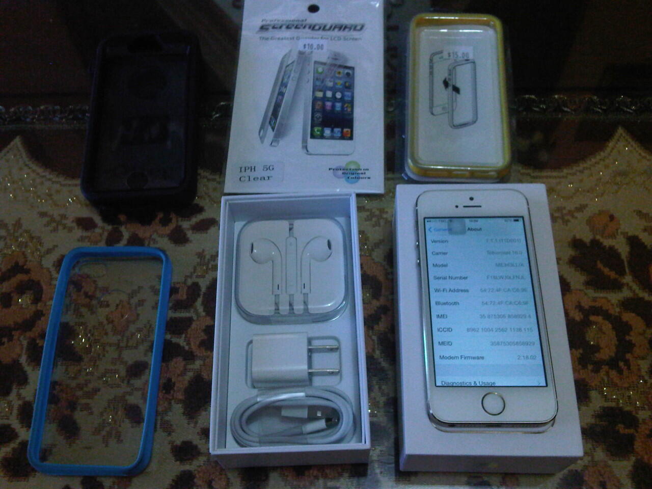 Iphone 5S 16gb gold like new 99,9% - banyak bonus