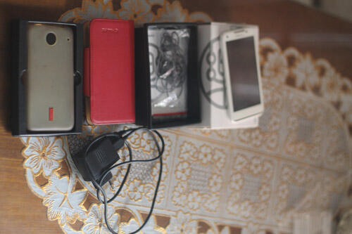 Lenovo s880 white ++