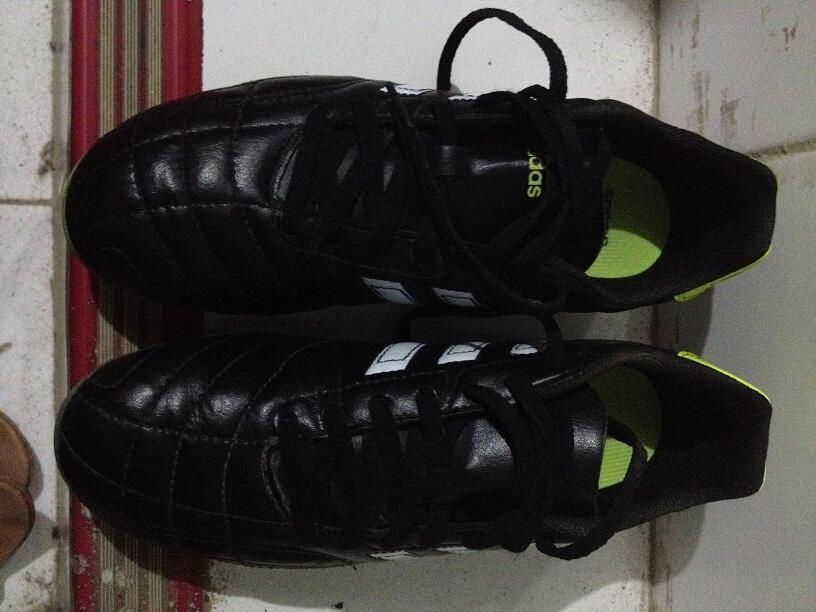 Sepatu Bola Adidas Goletto IV TRX FG