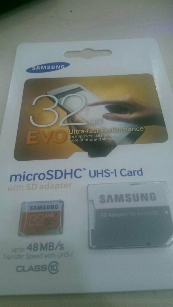 Samsung microSDHC UHS-I Card class 10