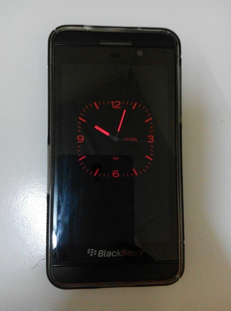 Sale Blackberry Z10 eks pribadi bonus case otterbox