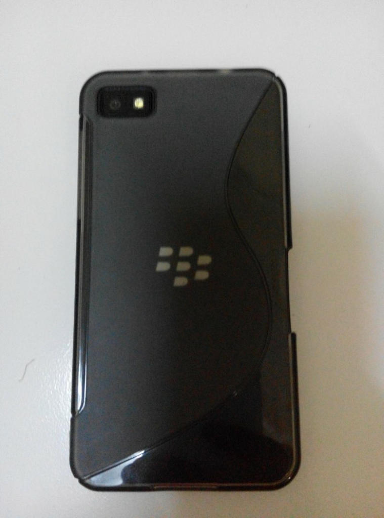 Sale Blackberry Z10 eks pribadi bonus case otterbox