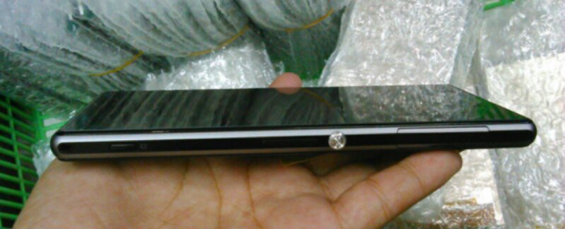LCD XPERIA Z1 FULLSET ORIGINAL + GARANSI PANJANG + FREE ONGKIR/ONGKOS PASANG