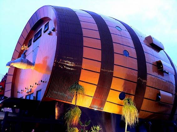 10 Restaurants Dengan Tempat Yang Unik &#91;Must See!&#93;