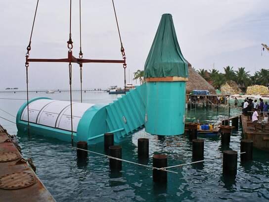 10 Restaurants Dengan Tempat Yang Unik &#91;Must See!&#93;