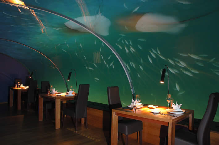 10 Restaurants Dengan Tempat Yang Unik &#91;Must See!&#93;