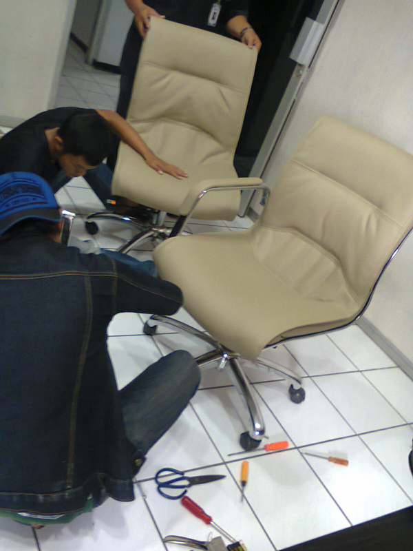 Perbaikan Kursi/Service Sofa