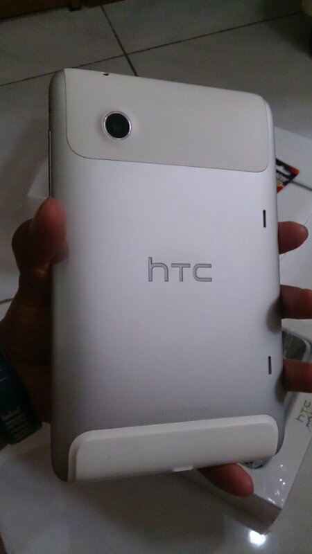 HTC Flyer P510e Tab 7" 3G + Wifi - internal 32 GB