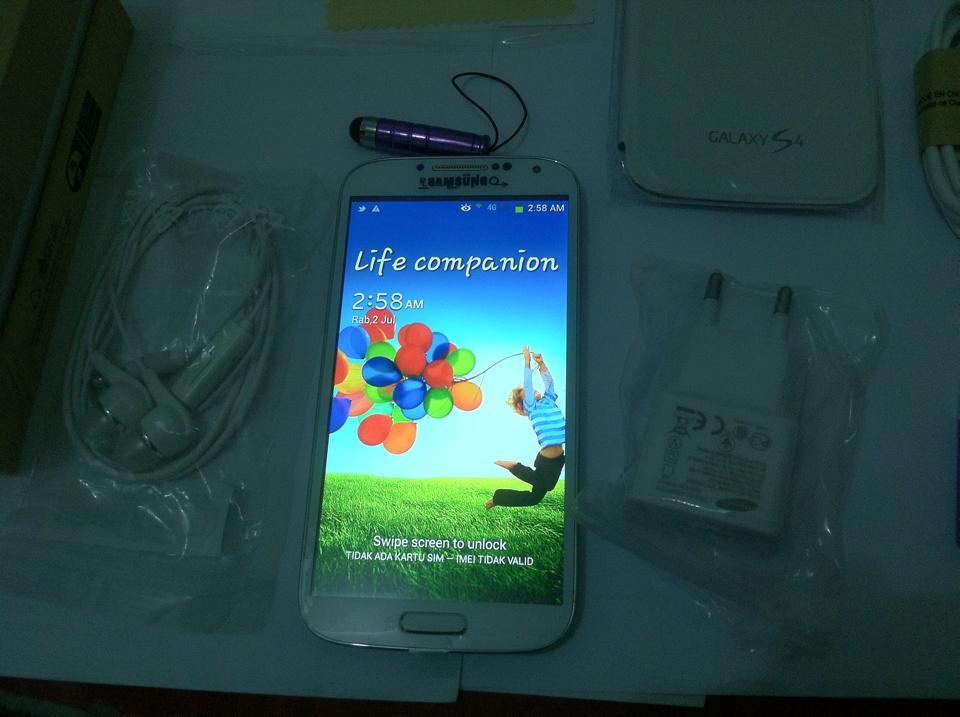 SAMSUNG GALAXY S4 AIR GESTURE BARU !!! CUMAN 1,7 JUTAAN!