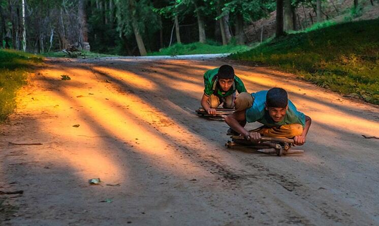 Kegembiraan Murni Saat Bermain Anak-anak Dari Berbagai Belahan Dunia Tanpa Gadget 