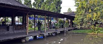 TEMPAT yg tepat buat berbuka puasa gan BANDUNG << ga masuk nyesell