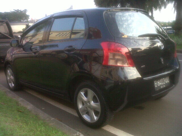 Dijual Toyota Yaris Tahun 2006