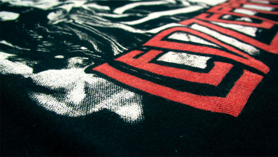 KAOS MUSIK BAND MANCA NEGARA
