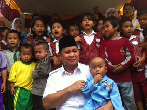 10 FAKTA MENARIK TENTANG PRABOWO