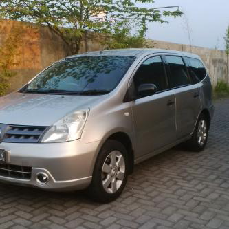 jual grandlivina 2009 xv manual 1.5 segera plat AD. 08982717676