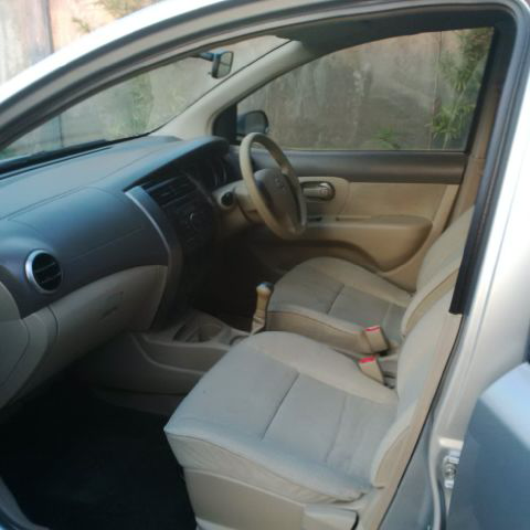 jual grandlivina 2009 xv manual 1.5 segera plat AD. 08982717676