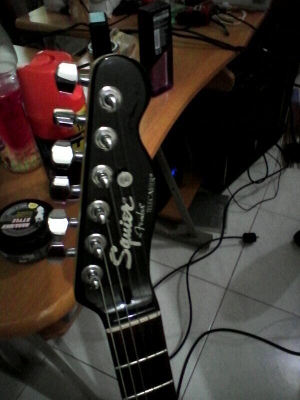 SQUIER BY FENDER JOHN 5 SERIES