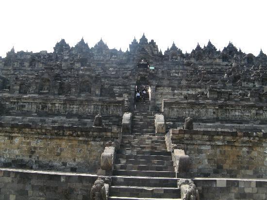 Tangga tangga terekstrim yang berada di dunia