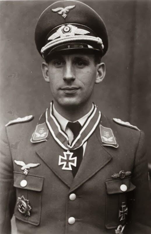 Rencana Hitler Hancurkan New York Jauh Sebelum Tragedi WTC 9/11 !!!